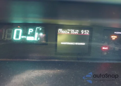 2012 Toyota Prius C Two из США, поврежденный, VIN JTDKDTB33C1023034